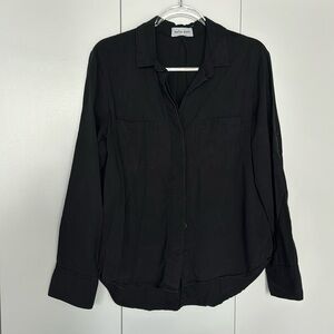 Bella Dahl washed black button down